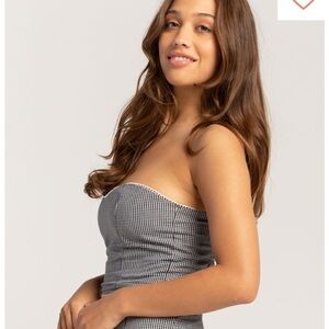 BNWT Women’s Full Tilt Black and White Gingham Bandeau Top in size large